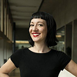 Dr Eva Hellmann