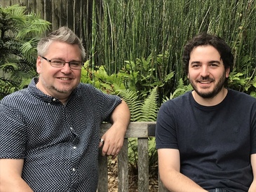 Sebastian Schornack (left) and Philip Carella, together with colleagues, have uncovered striking similarities in how two distantly related plants defend against pathogens despite splitting from their common ancestor more than 400 million years ago.