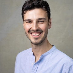 Dr Darius Kosmützky