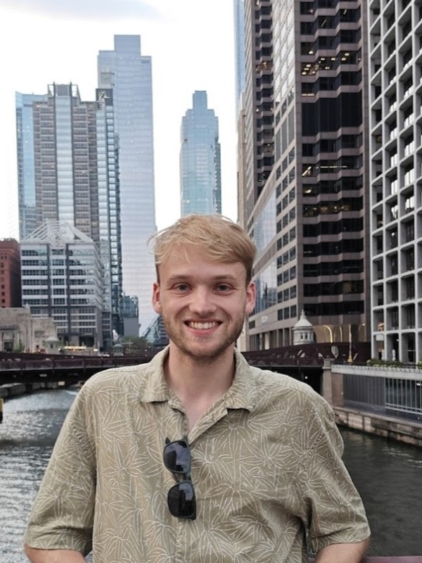  Joshua Yarrow