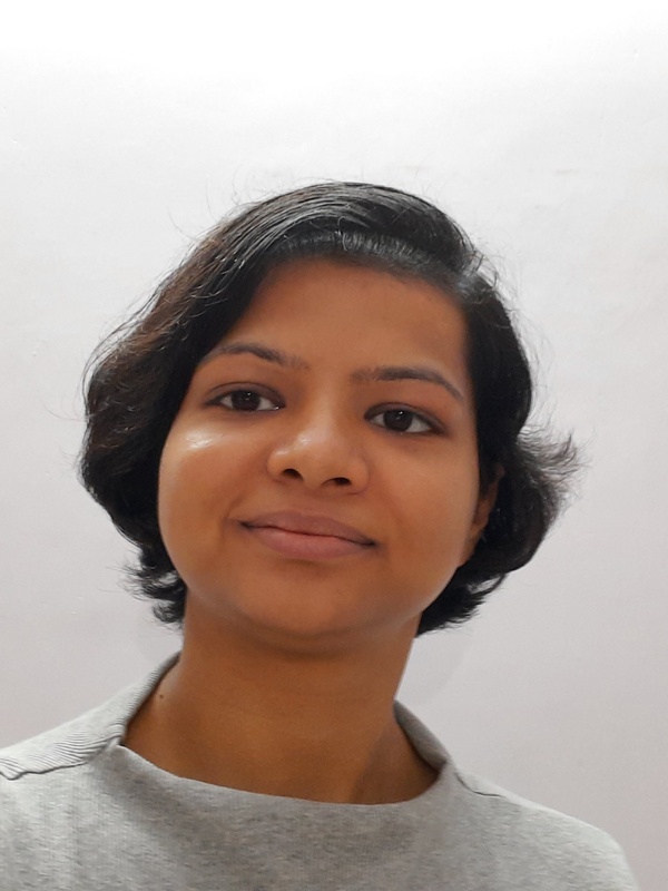 Dr Kumud Saini