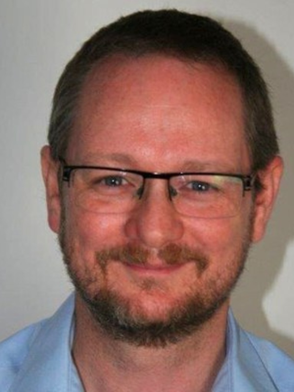 Dr Christopher Graham