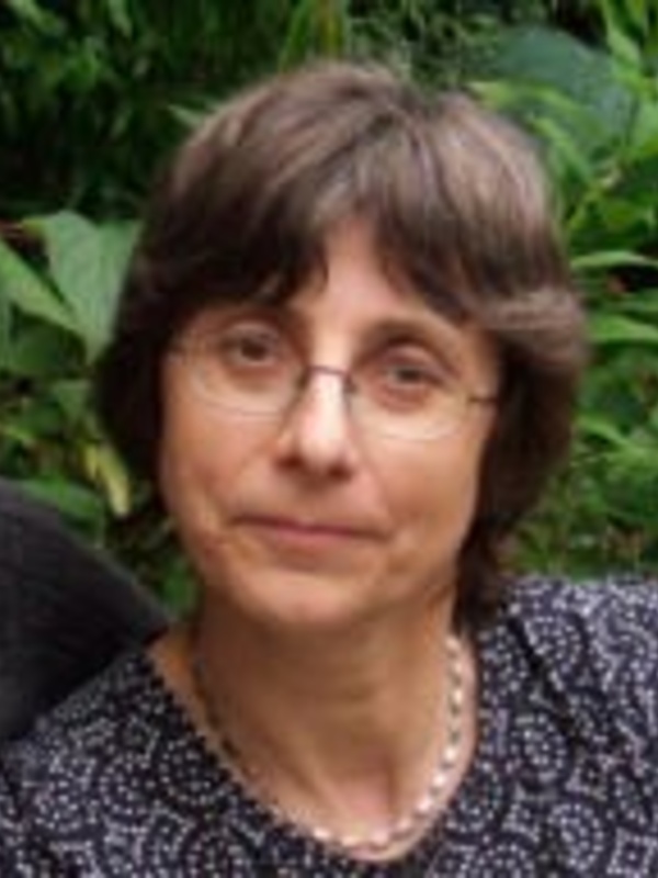 Dr Anne Crozat