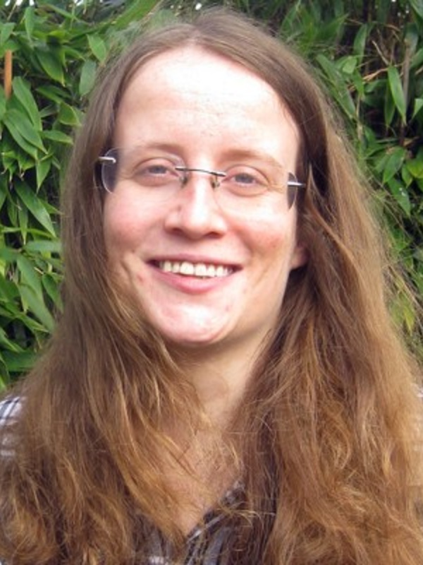 Dr Tamsin Spelman