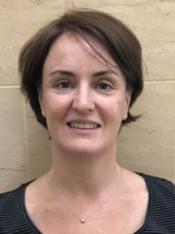 Dr Teresa Saez