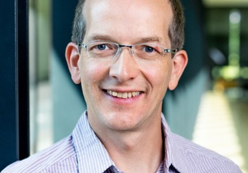 Dr François  Nédélec